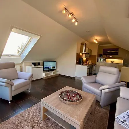 Strandhaus Aurell, Whg 16 Meerblick شقة هيرينجسدورف