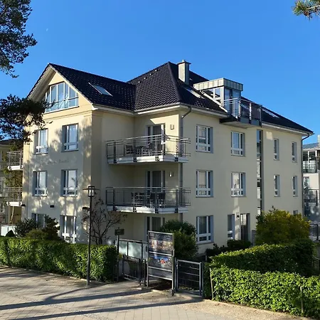Strandhaus Aurell, Whg 16 Meerblick شقة هيرينجسدورف